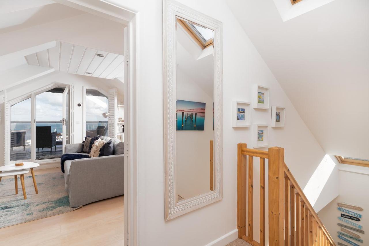 Stunning Views Over Mounts Bay With Balcony Penzance Exterior photo